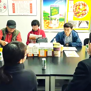 城区政府领导及团队到广西南宁市康之豆食品科技有限责任公司走访考察